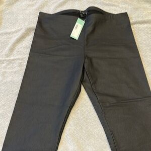 S&D Black Coated Leggings